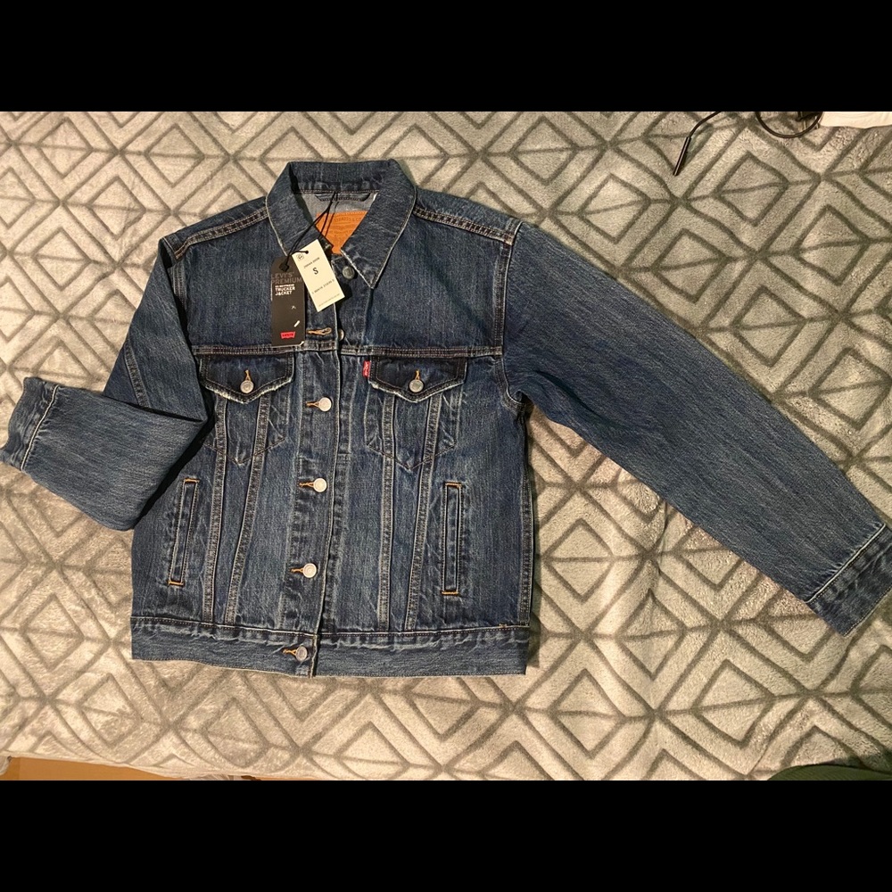 Levi’s Ex-boyfriend Trucker Jacket